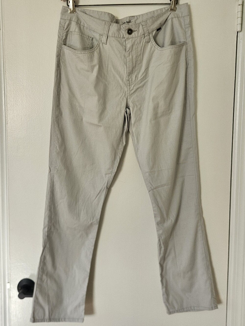 Travis Mathew Mens Pants 34 x 30 Golf Chino Performance Grey Summer Tapered